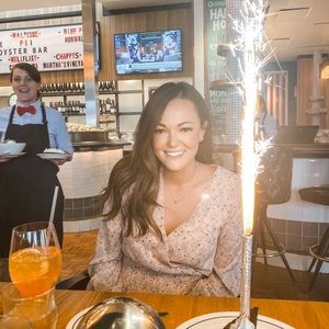 Meet your Posher, Victoria